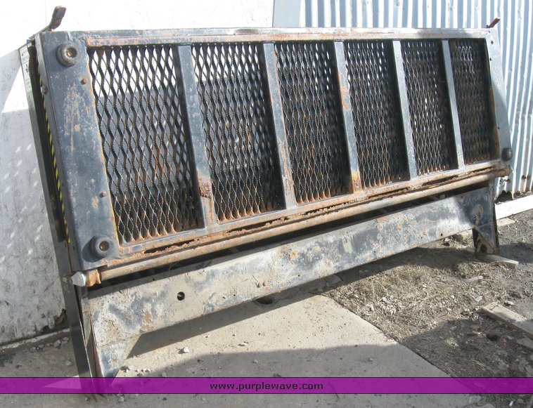 image for item 8083 Fiberglass tire service bed