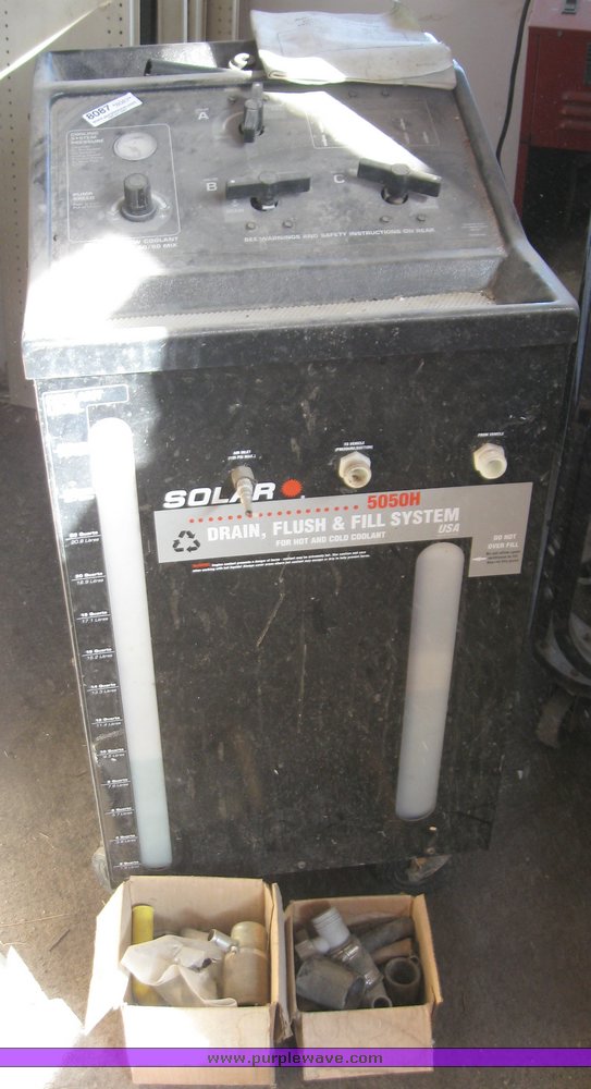 image for item 8087 Solar 5050H antifreeze reclaimer