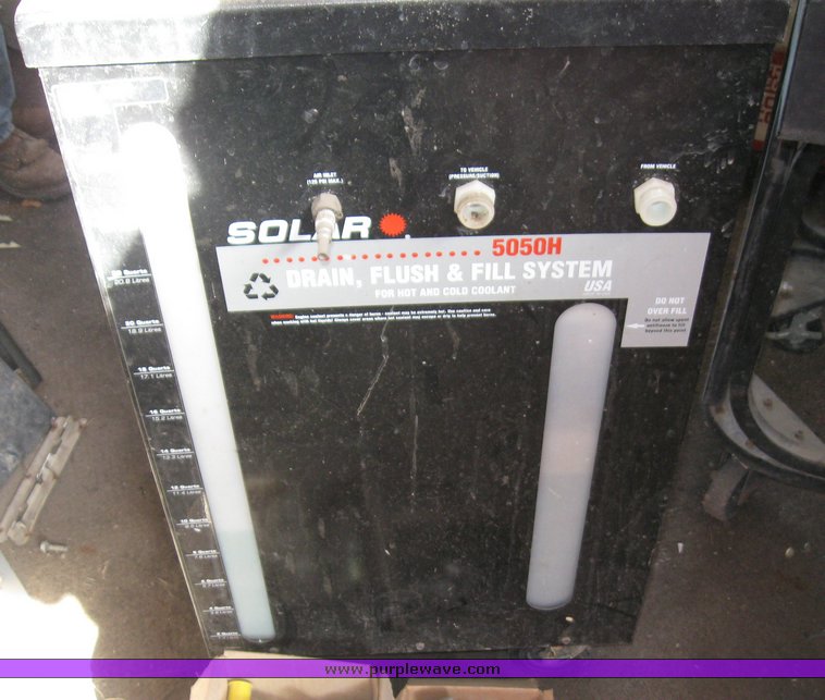 image for item 8087 Solar 5050H antifreeze reclaimer