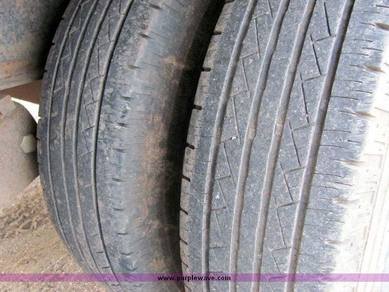 image for item 9073 1995 Fleet Neck 25' dual tire tandem axle trailer