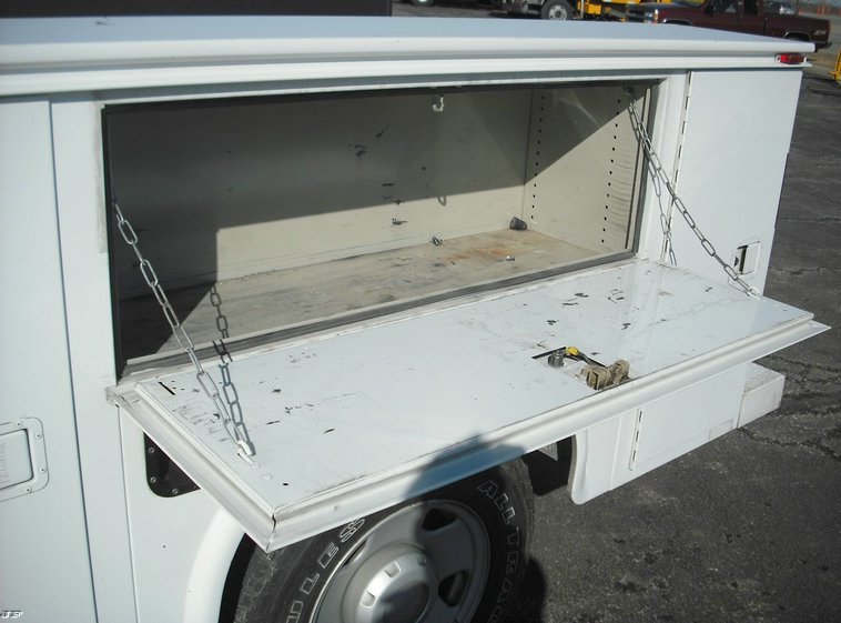 image for item 3007 2008 Ford F250 Super Duty pickup