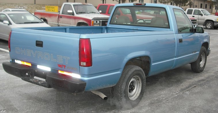 image for item 3008 1997 Chevrolet C1500 pickup