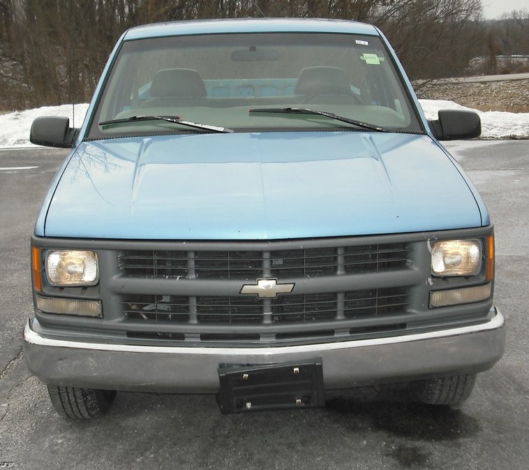 image for item 3008 1997 Chevrolet C1500 pickup