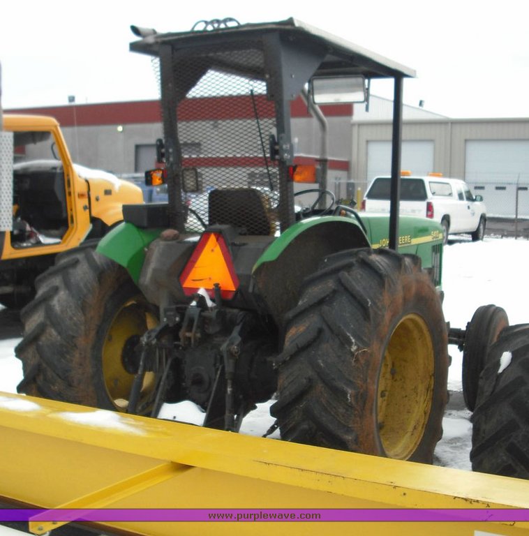 image for item 3013 2000 John Deere 5410 tractor