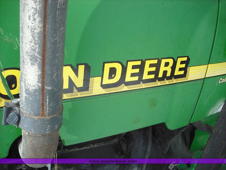 image for item 3013 2000 John Deere 5410 tractor