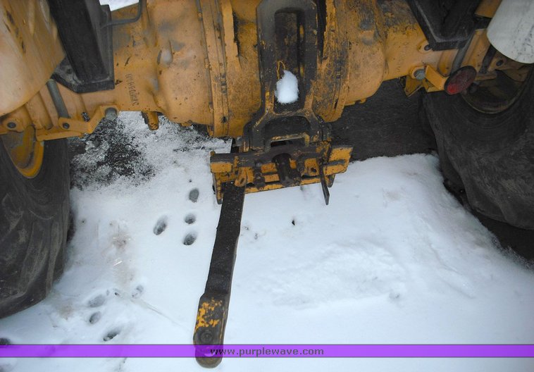 image for item 3015 1993 Massey-Ferguson 253 tractor