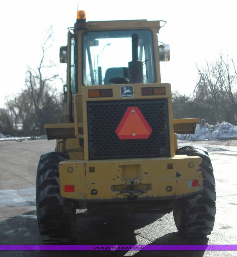 image for item 3018 1995 John Deere 544G wheel loader