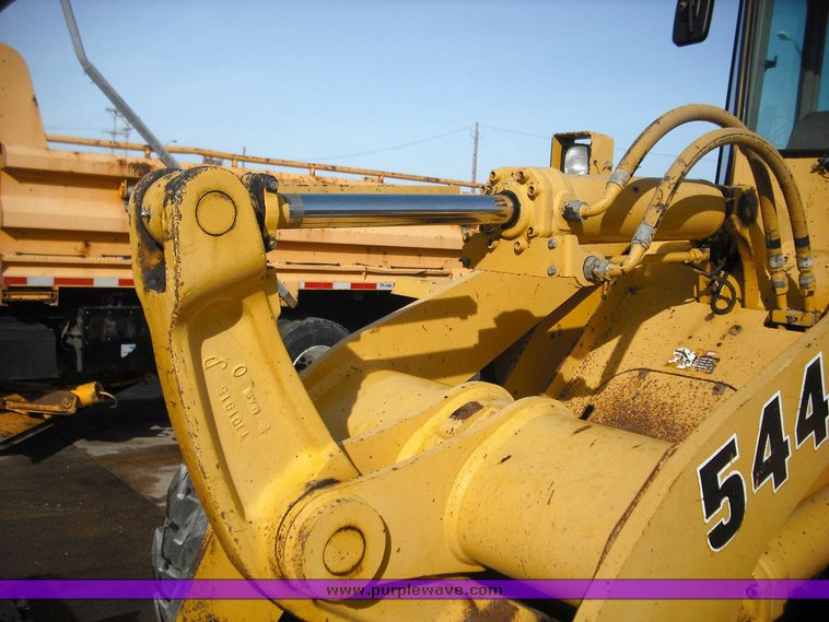 image for item 3018 1995 John Deere 544G wheel loader