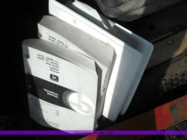 image for item 3018 1995 John Deere 544G wheel loader