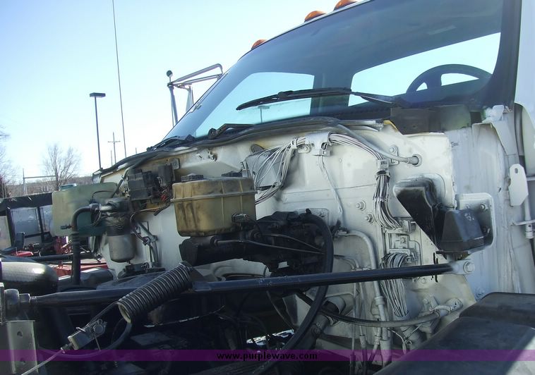 image for item 6646 1991 GMC Topkick C7H042