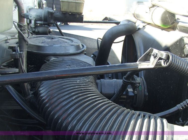 image for item 6646 1991 GMC Topkick C7H042