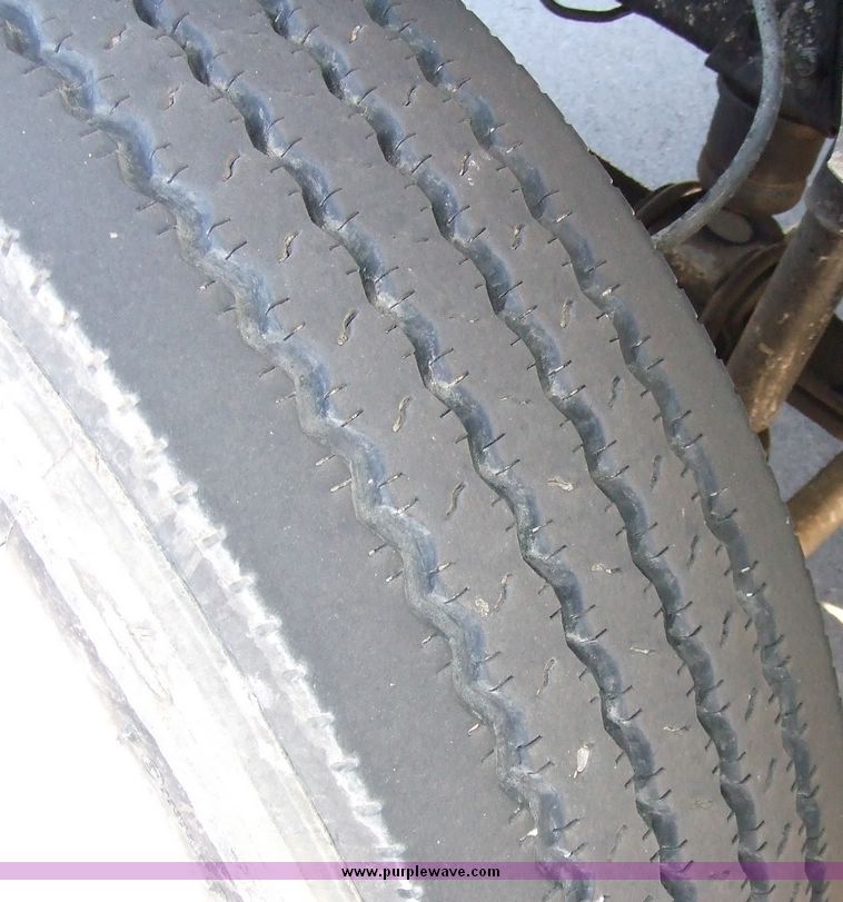 image for item 6646 1991 GMC Topkick C7H042