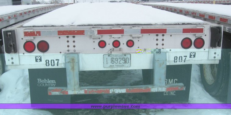 image for item 7814 Wilson 48' spread axle flat bed trailer