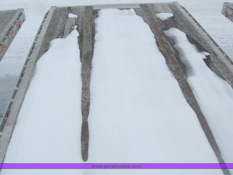 image for item 7815 1995 Wilson 48' spread axle flat bed trailer