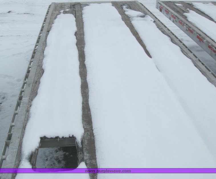 image for item 7816 1995 Wilson 48' spread axle flatbed trailer