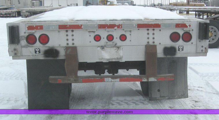 image for item 7817 1995 Wilson 48' spread axle flat bed trailer