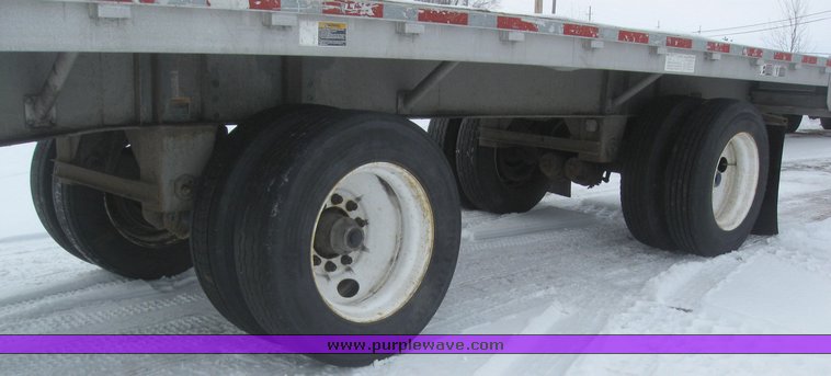 image for item 7817 1995 Wilson 48' spread axle flat bed trailer