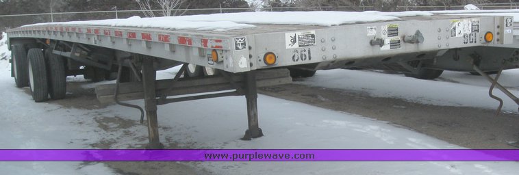 image for item 7819 1997 Wilson 48' spread axle flat bed trailer