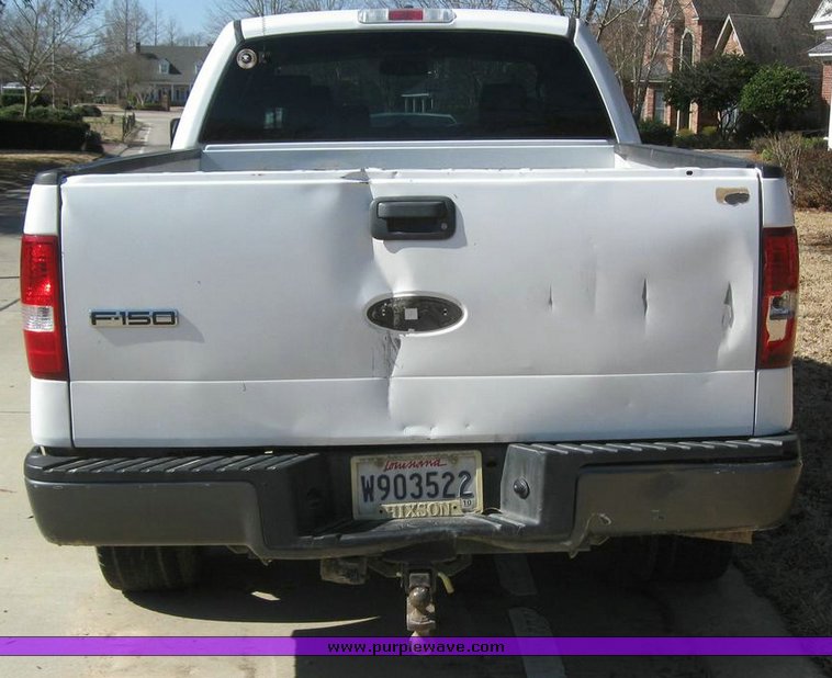 image for item 7825 2006 Ford F150