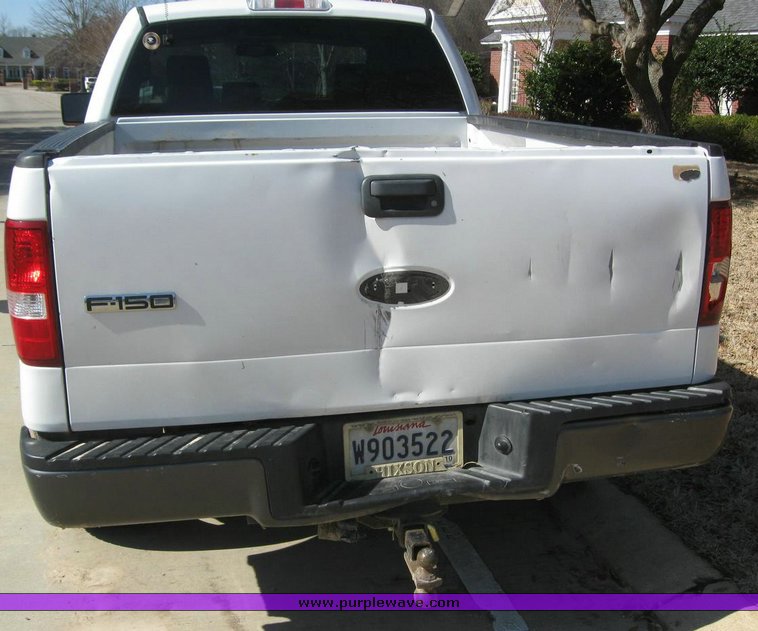 image for item 7825 2006 Ford F150