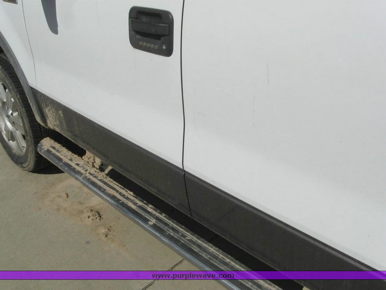 image for item 7825 2006 Ford F150