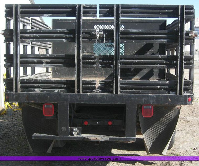 image for item 7826 1999 Ford F350 Super Duty