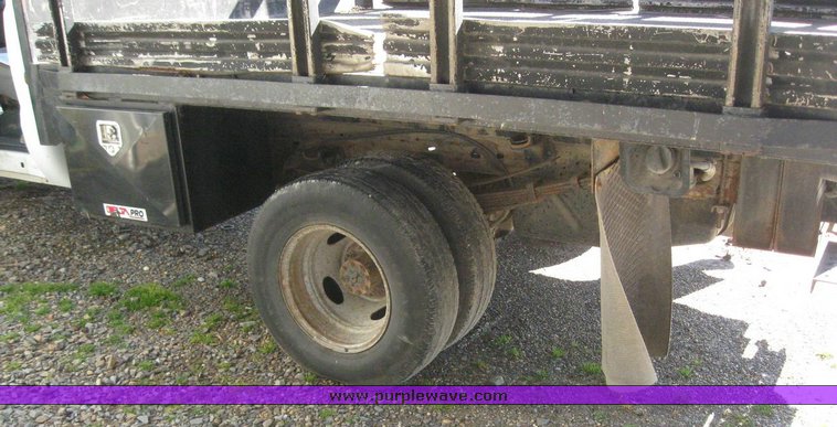 image for item 7826 1999 Ford F350 Super Duty