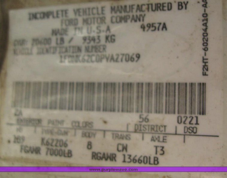 image for item 7827 1993 Ford F600FLPO