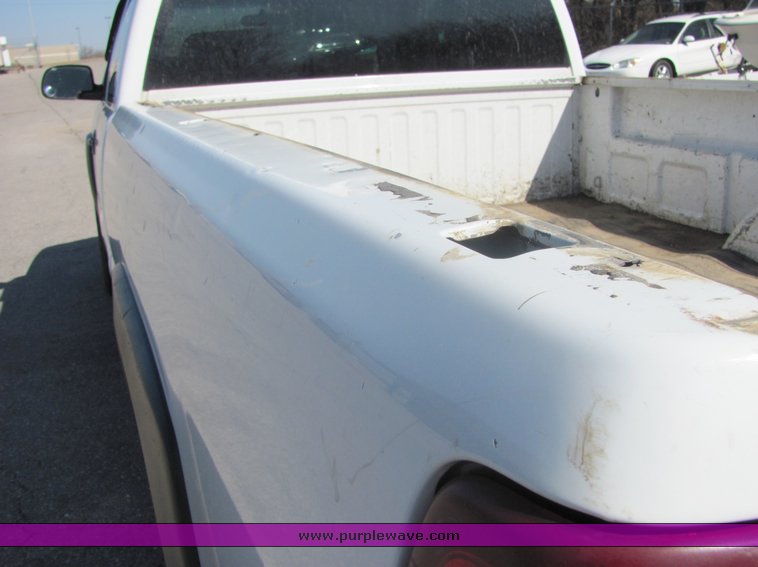 image for item 3051 2002 Chevrolet C2500HD Silverado four door extended cab pickup