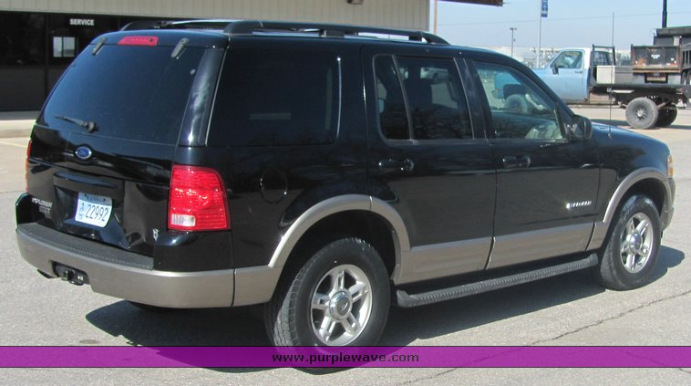 image for item 3052 2002 Ford Explorer Eddie Bauer Edition sport utility vehicle