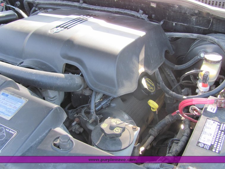 image for item 3052 2002 Ford Explorer Eddie Bauer Edition sport utility vehicle