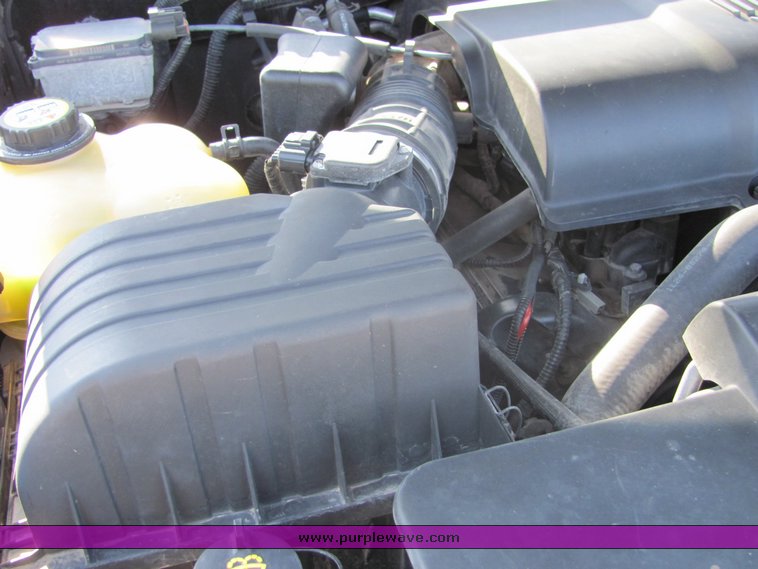 image for item 3052 2002 Ford Explorer Eddie Bauer Edition sport utility vehicle