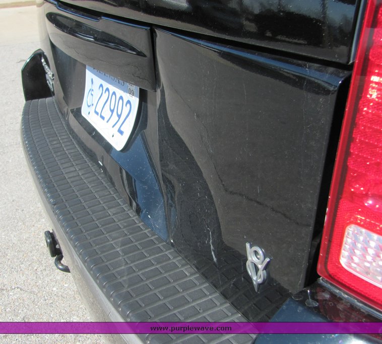 image for item 3052 2002 Ford Explorer Eddie Bauer Edition sport utility vehicle