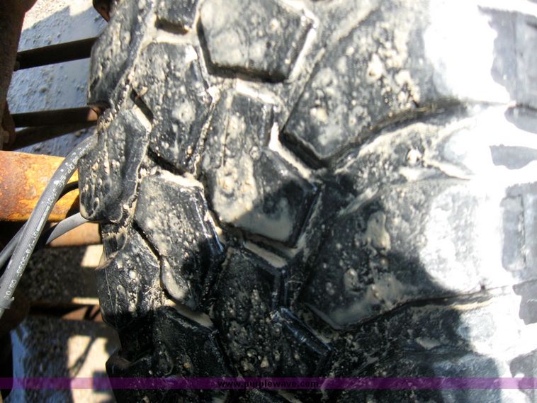 image for item 3060 1999 Ford F250