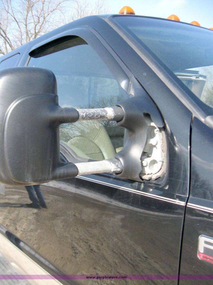 image for item 3060 1999 Ford F250