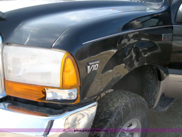 image for item 3060 1999 Ford F250