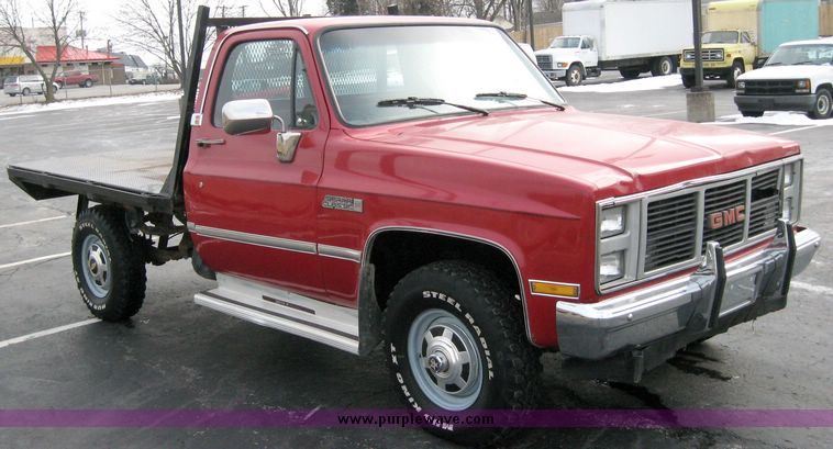 image for item 5597 1985 GMC Sierra K1500