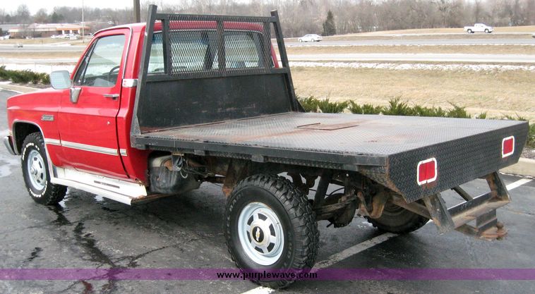 image for item 5597 1985 GMC Sierra K1500