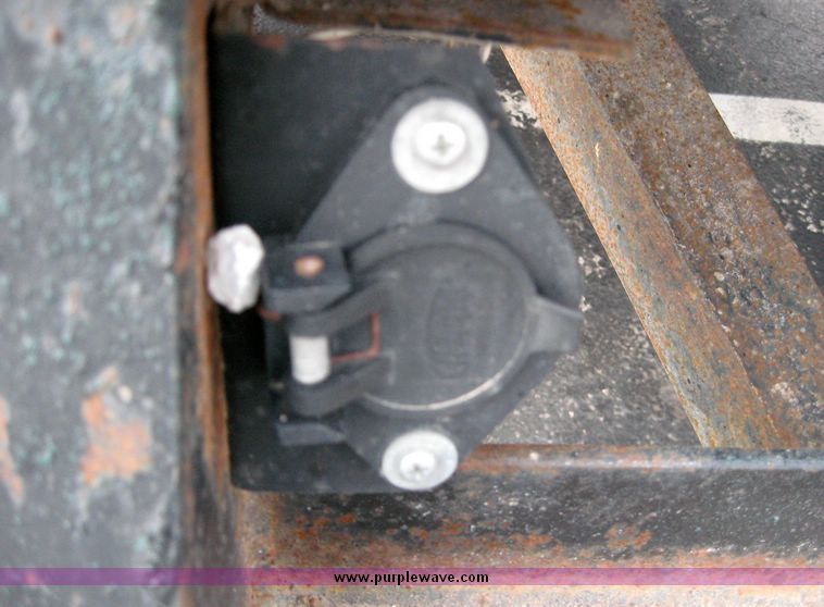 image for item 5597 1985 GMC Sierra K1500