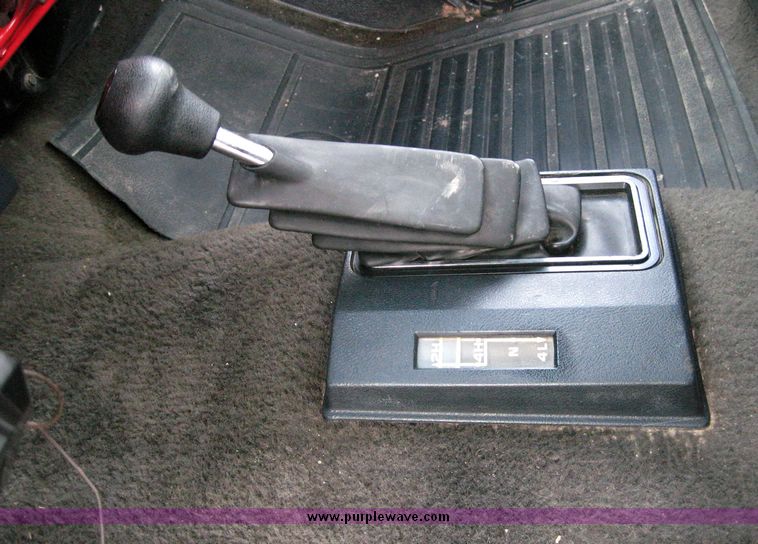 image for item 5597 1985 GMC Sierra K1500