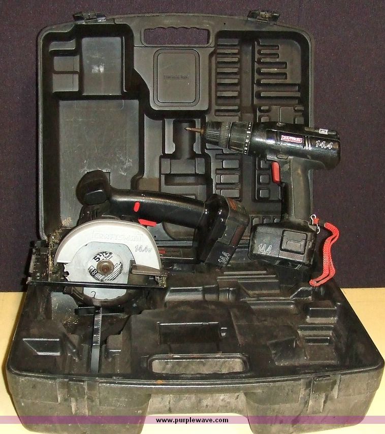 image for item 6123 Craftsman cordless tool set with case