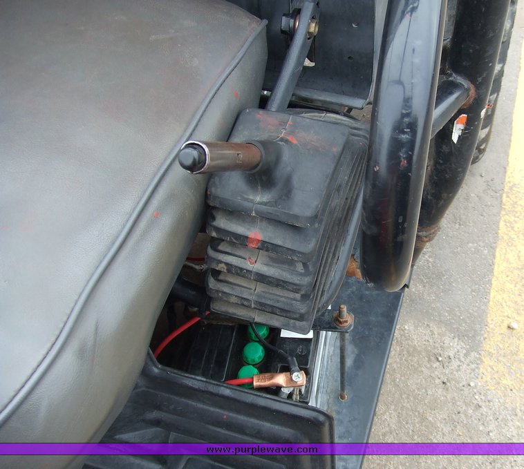 image for item 6644 1997 Kawasaki 2510 Mule