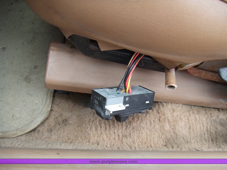 image for item 6645 1996 Mercury Cougar XR7