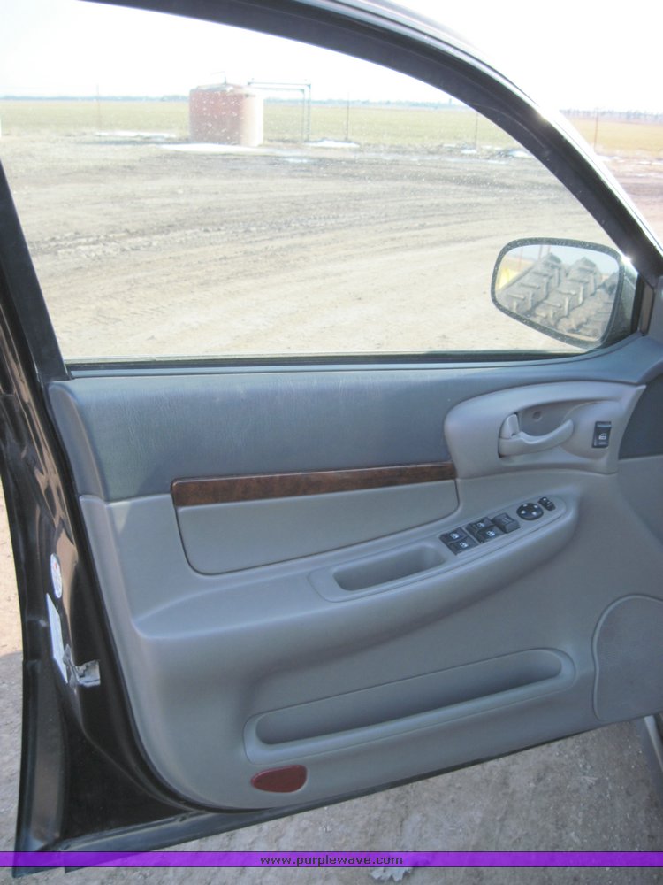 image for item 6750 2000 Chevrolet Impala