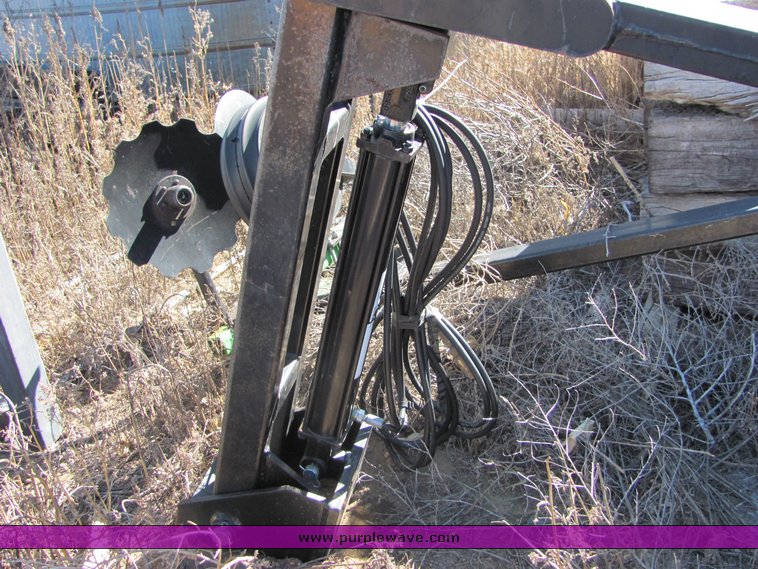 image for item 3008 Bigham Brothers 32' strip till bar