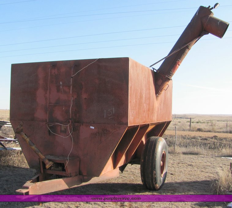 image for item 3012 Phares & Wilkins 400 bushel grain cart