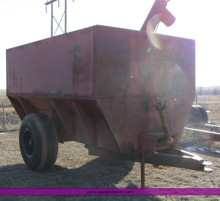 image for item 3012 Phares & Wilkins 400 bushel grain cart