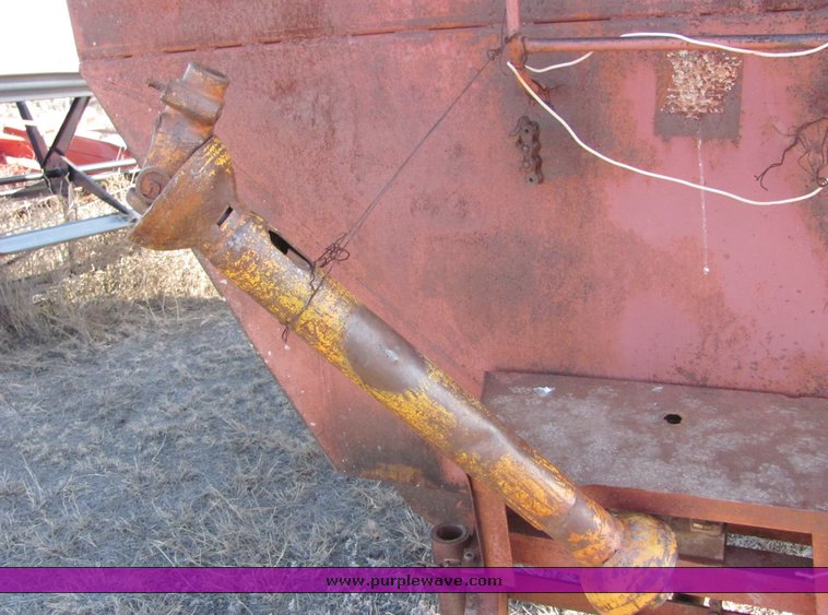 image for item 3012 Phares & Wilkins 400 bushel grain cart