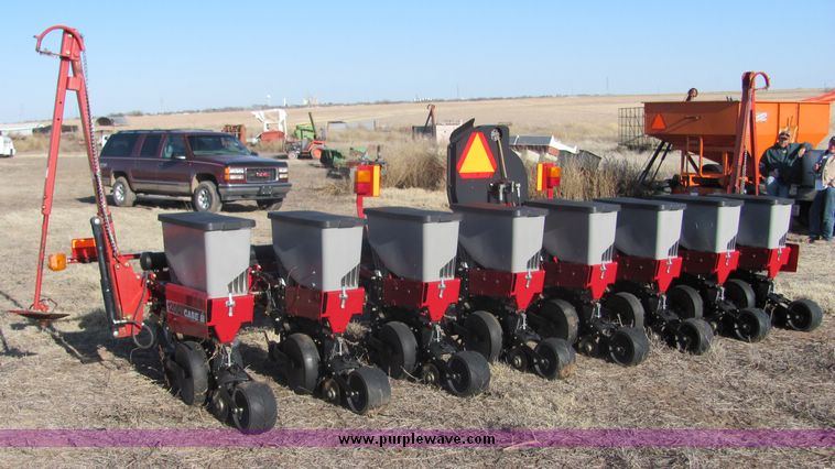 image for item 3041 2005 Case 1200 planter