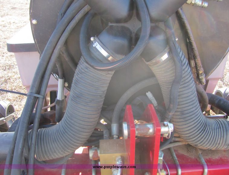 image for item 3041 2005 Case 1200 planter